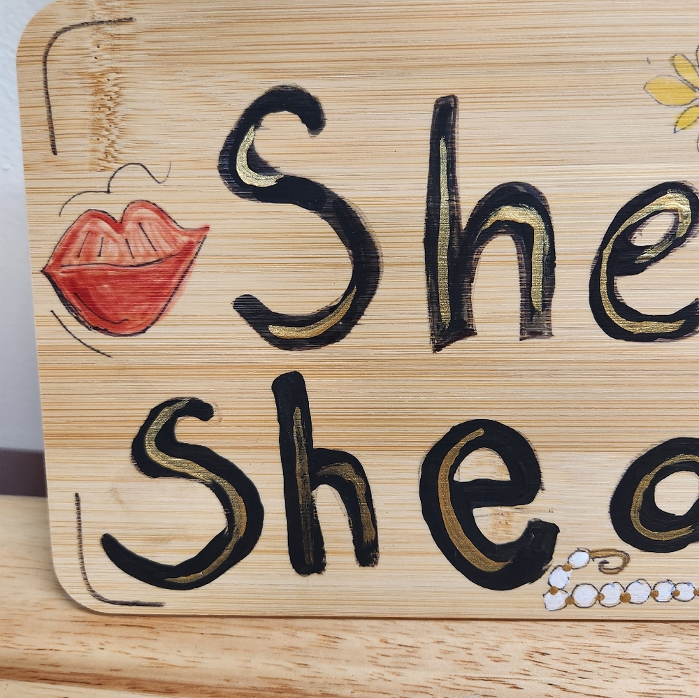Hand Painted She Shed Sign Wall Decor 6 x 9 inch - Picture 5 of 6